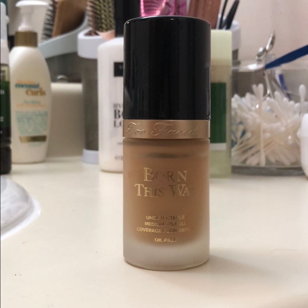 Too Faced Born This Way Foundation Natural Beige
